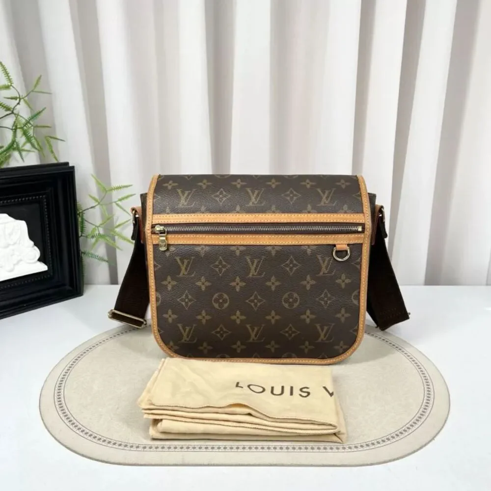 Louis Vuitton Women Pre-Loved Bag Very Good Condition
